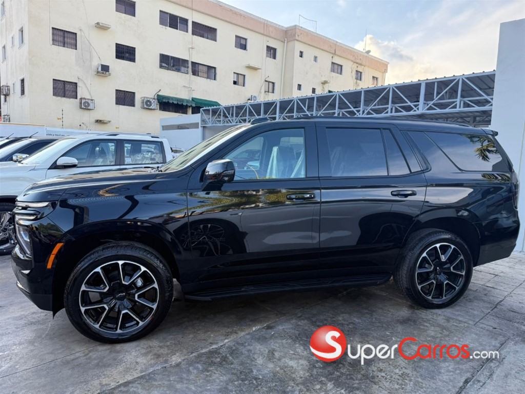 2026 Chevrolet Tahoe RST Duramax — foto 3 / 7