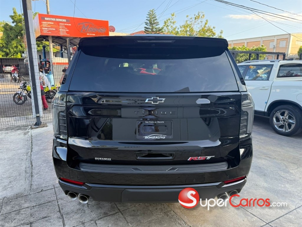 2026 Chevrolet Tahoe RST Duramax — foto 4 / 7