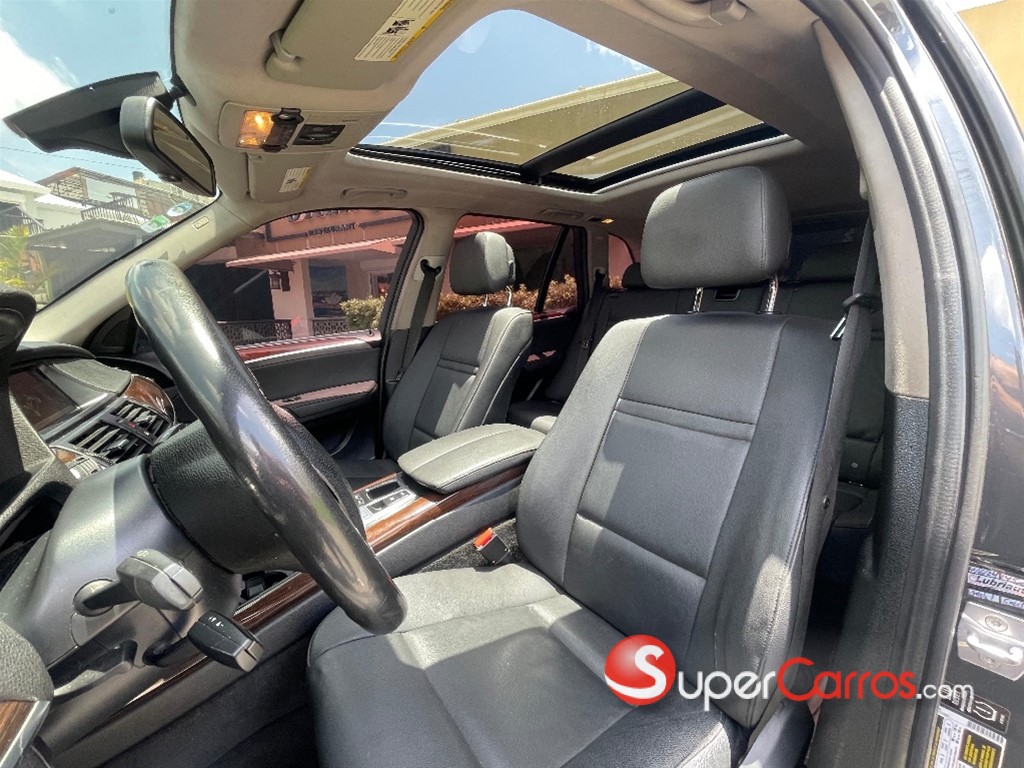 2013 BMW X 5 XDRIVE 35i — foto 5 / 9