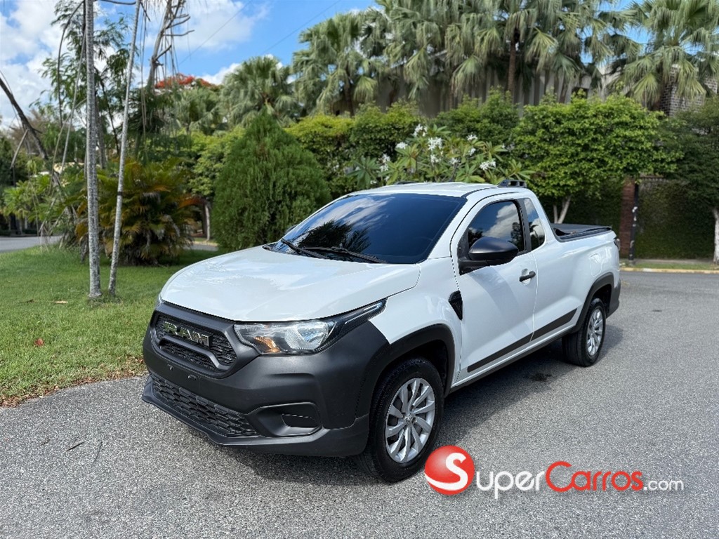 2022 Ram 700 SLT