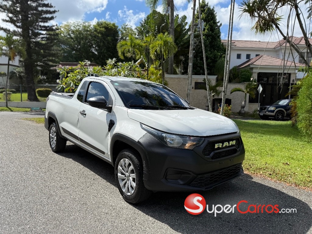 2022 Ram 700 SLT — foto 2 / 9