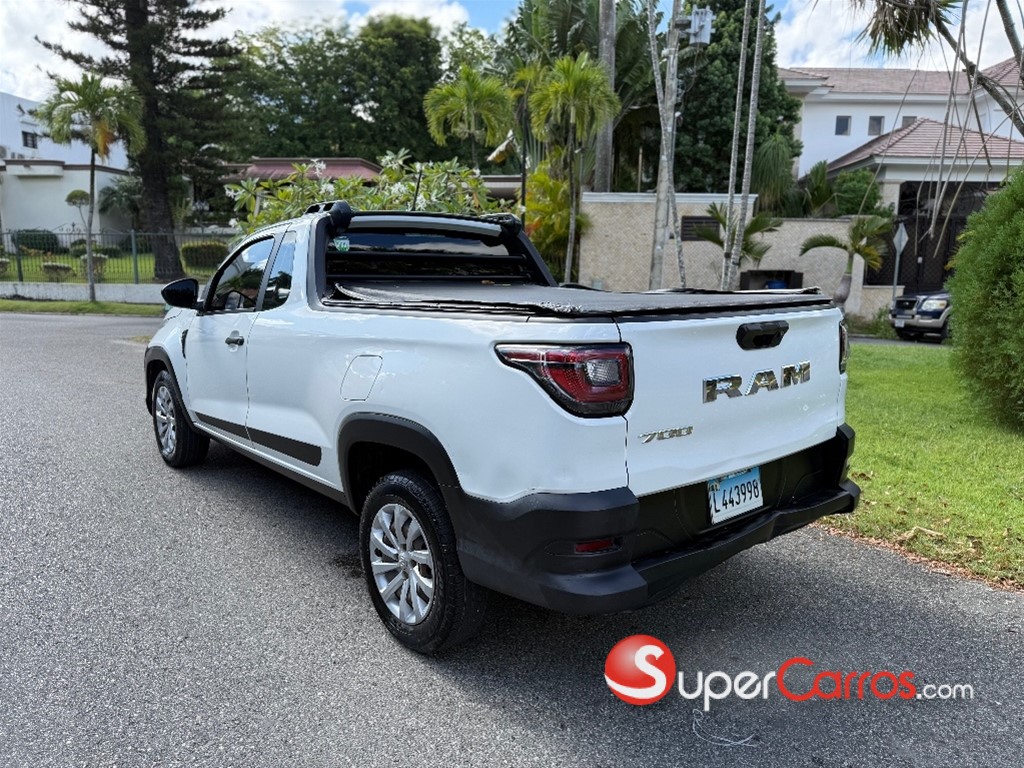 2022 Ram 700 SLT — foto 5 / 9
