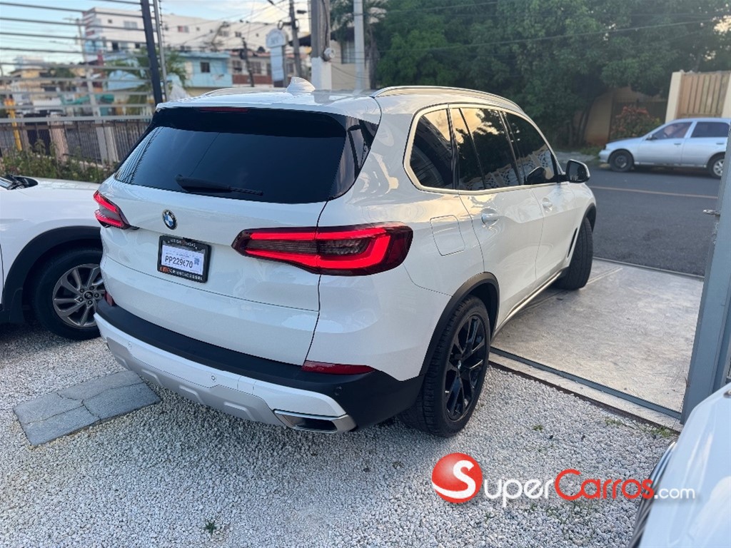 2020 BMW X 5 XDRIVE 40i — foto 3 / 12