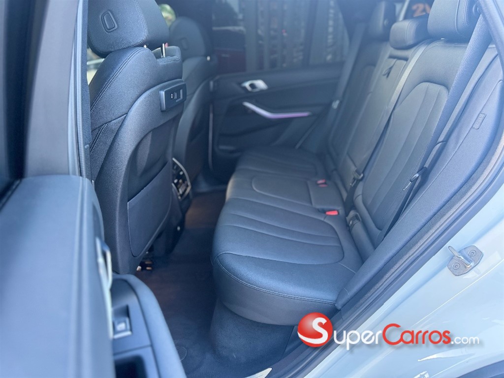 2020 BMW X 5 XDRIVE 40i — foto 5 / 12