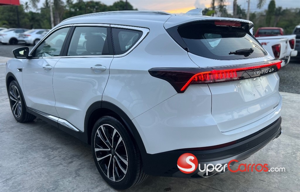 2026 Jetour X70 PLUS — foto 7 / 12