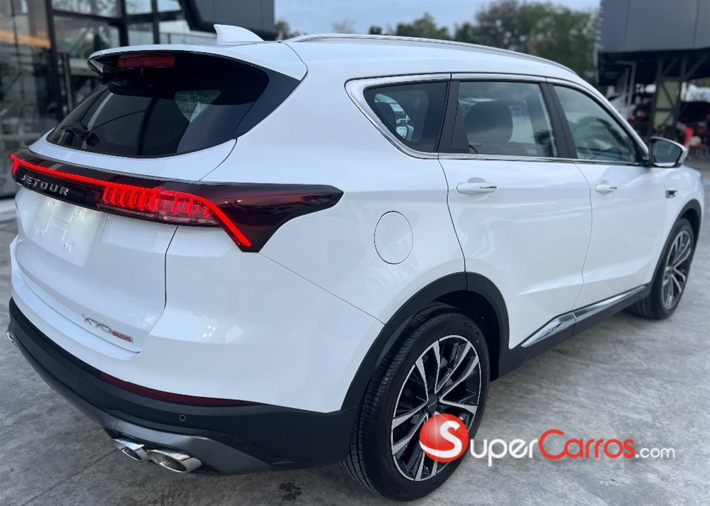 2026 Jetour X70 PLUS — foto 11 / 12