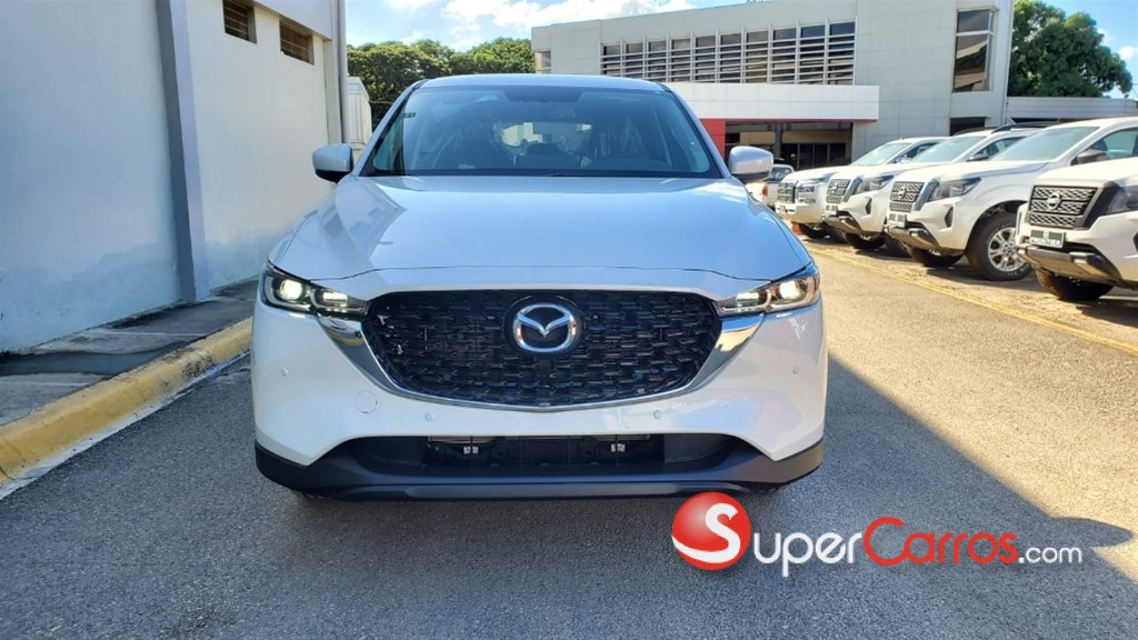 2026 Mazda CX-5 CE — foto 5 / 12