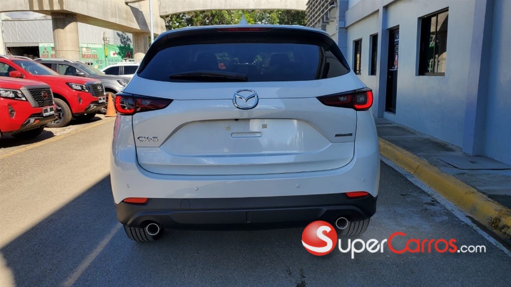 2026 Mazda CX-5 CE — foto 6 / 12