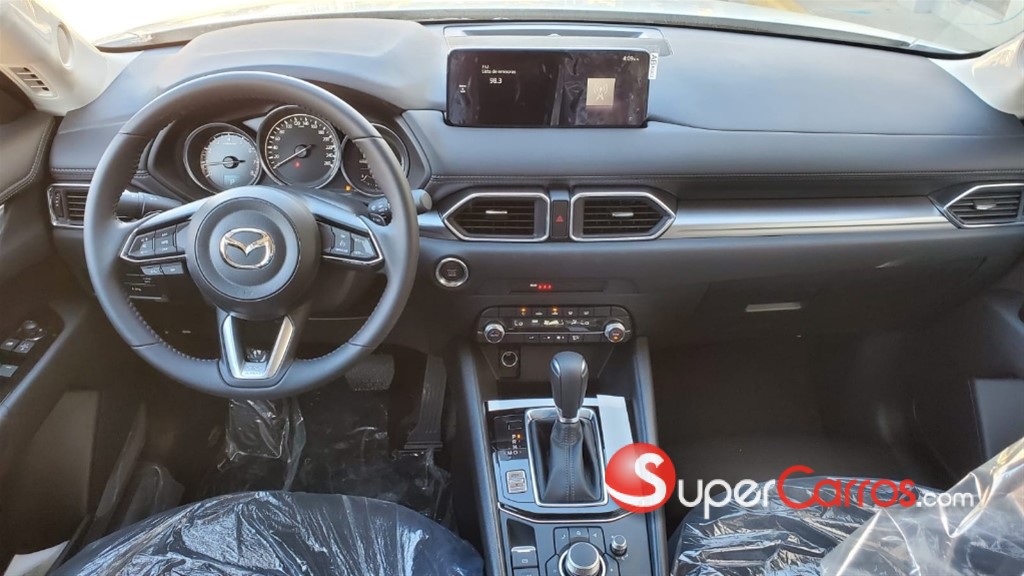 2026 Mazda CX-5 CE — foto 8 / 12