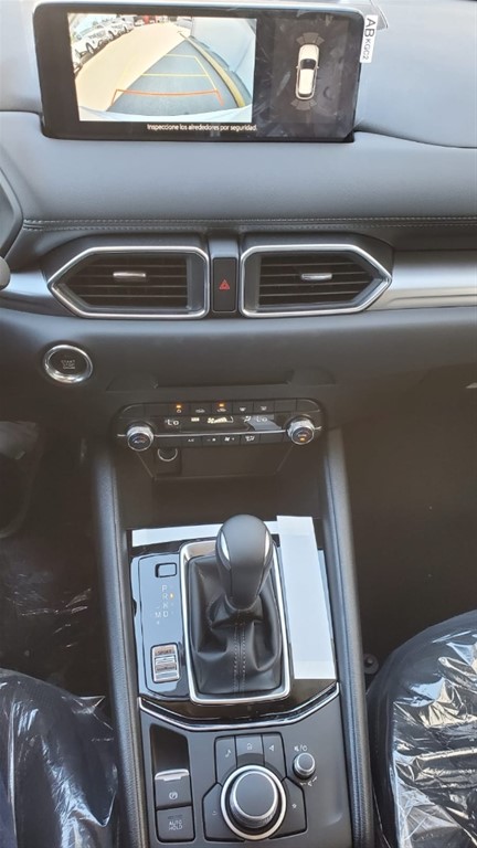 2026 Mazda CX-5 CE — foto 9 / 12