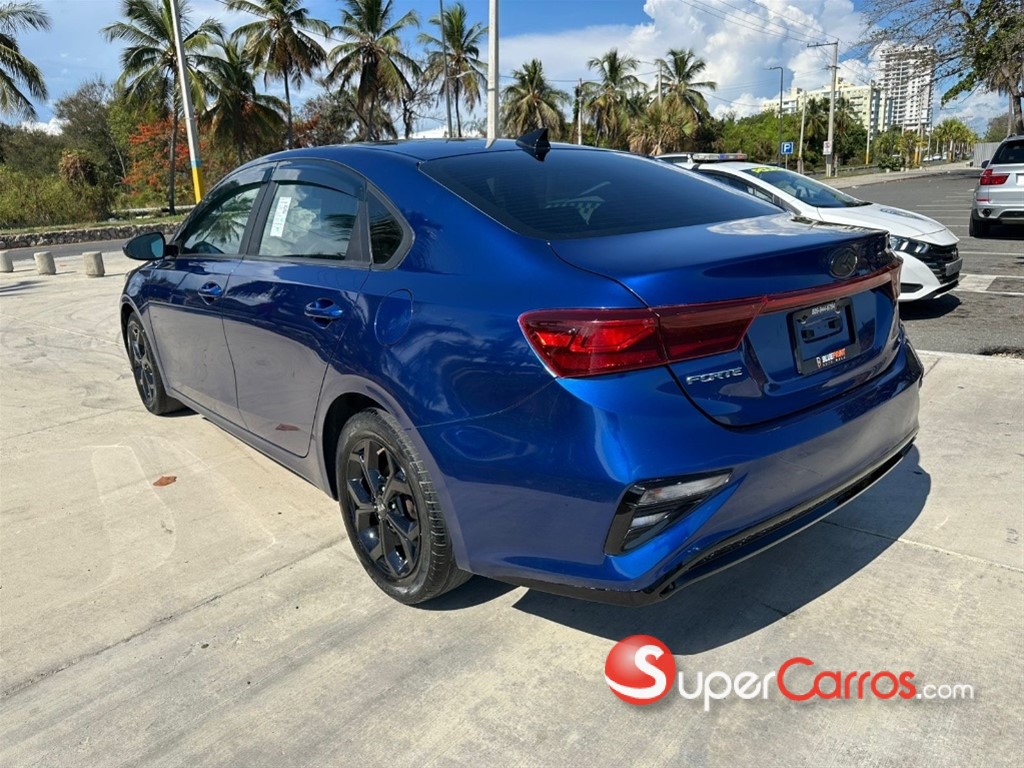 2020 Kia Forte LXS — foto 4 / 10