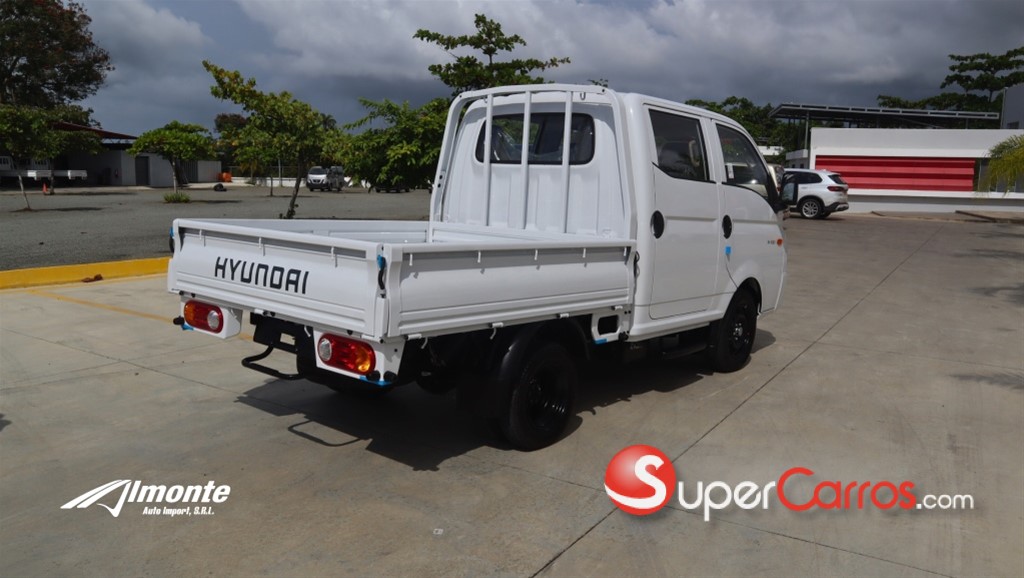 2025 Hyundai H-100 — foto 4 / 12