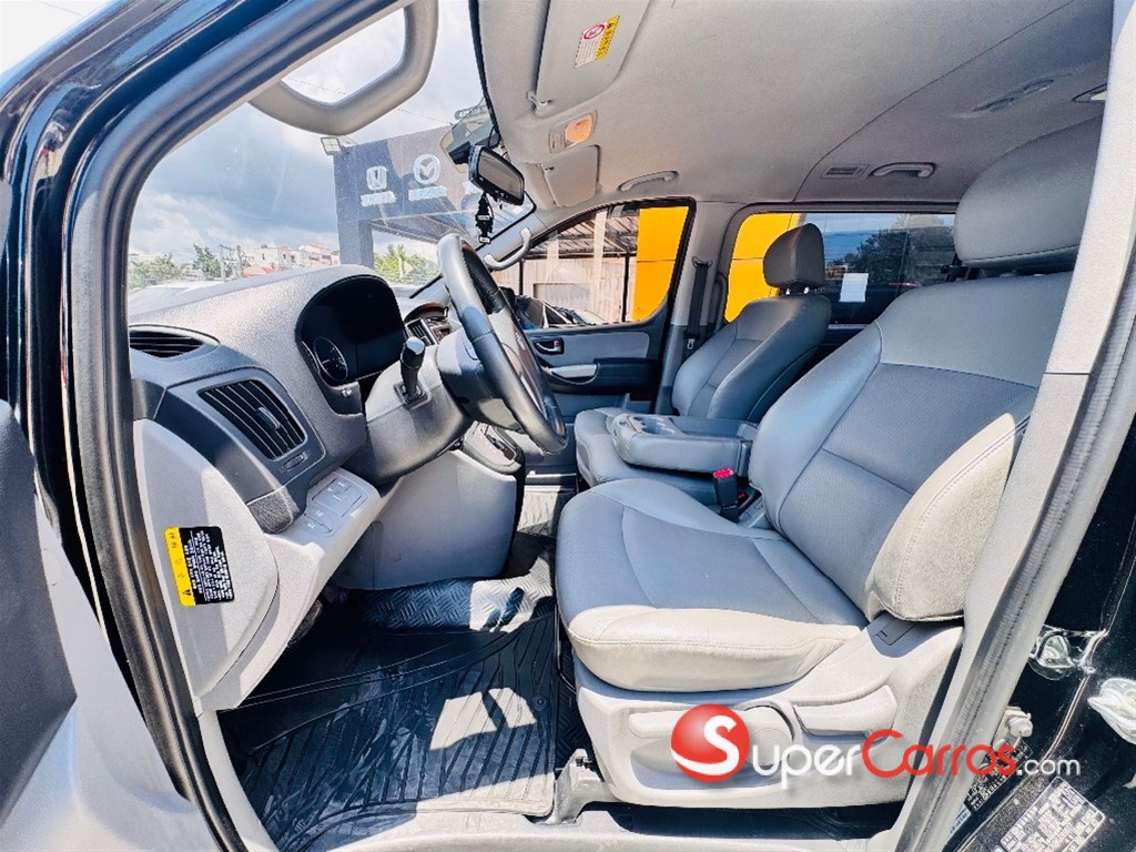 2021 Hyundai Grand Starex — foto 6 / 12