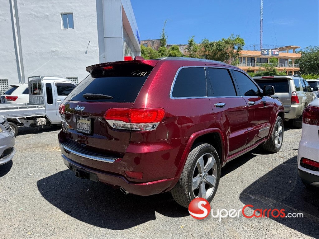 2016 Jeep Grand Cherokee Overland — foto 4 / 9