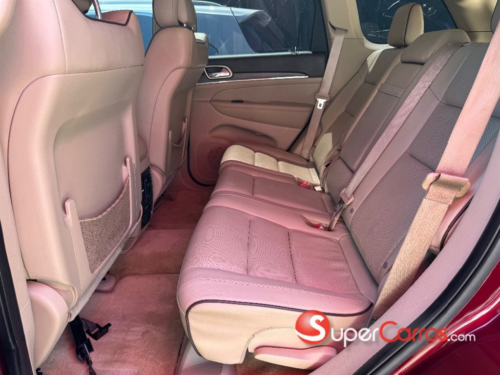 2016 Jeep Grand Cherokee Overland — foto 6 / 9