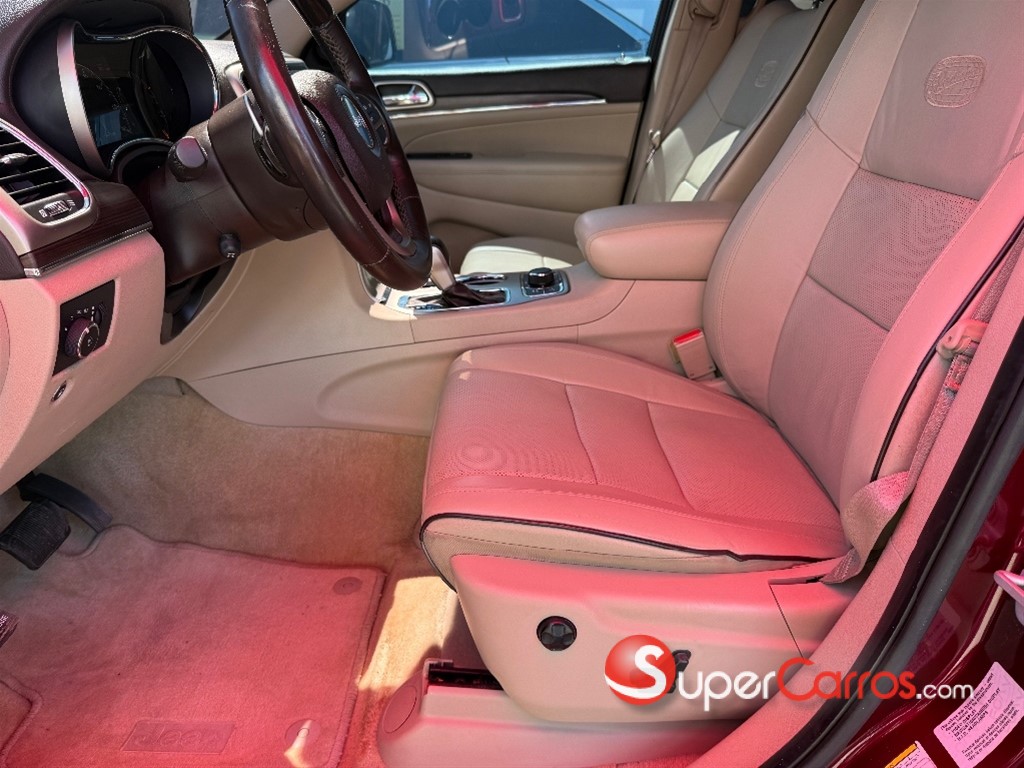 2016 Jeep Grand Cherokee Overland — foto 7 / 9