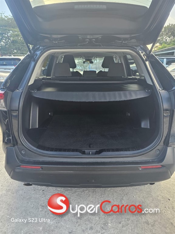 2021 Toyota RAV4 XLE — foto 9 / 11