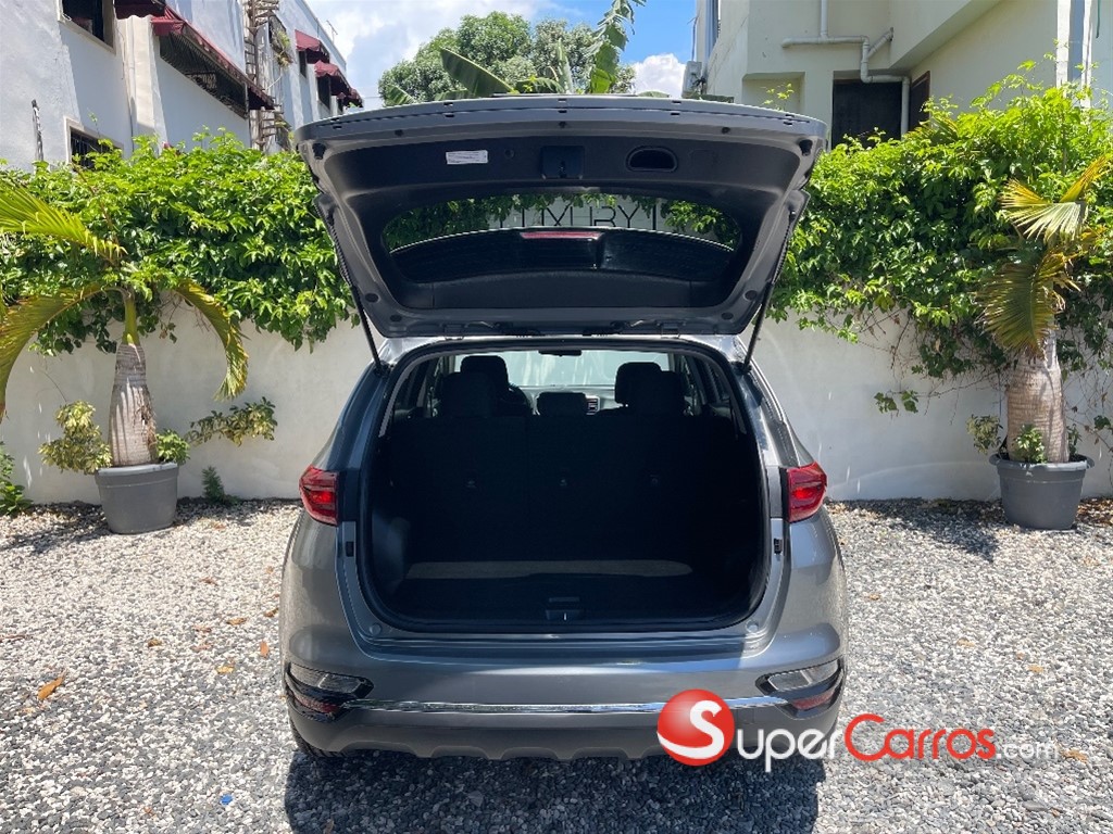 2020 Kia Sportage LX — foto 7 / 10
