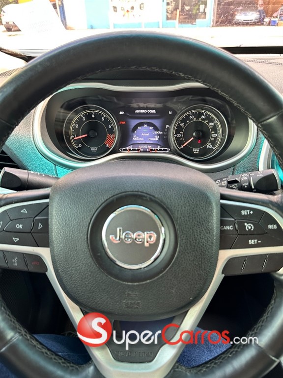 2014 Jeep Cherokee Limited — foto 9 / 9