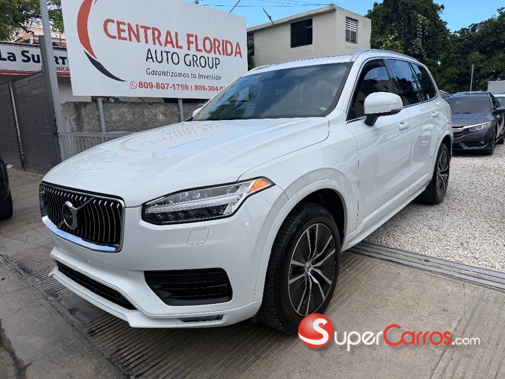 2020 Volvo XC90 Momentum T6 — foto 2 / 11