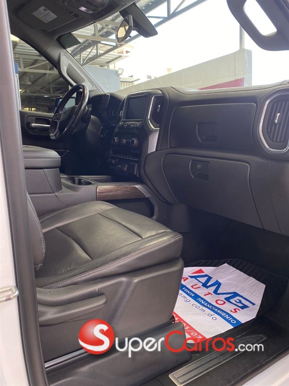 2020 Chevrolet Silverado 1500 RST — foto 3 / 11