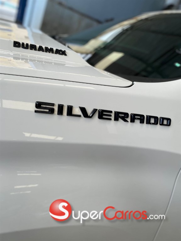 2020 Chevrolet Silverado 1500 RST — foto 9 / 11
