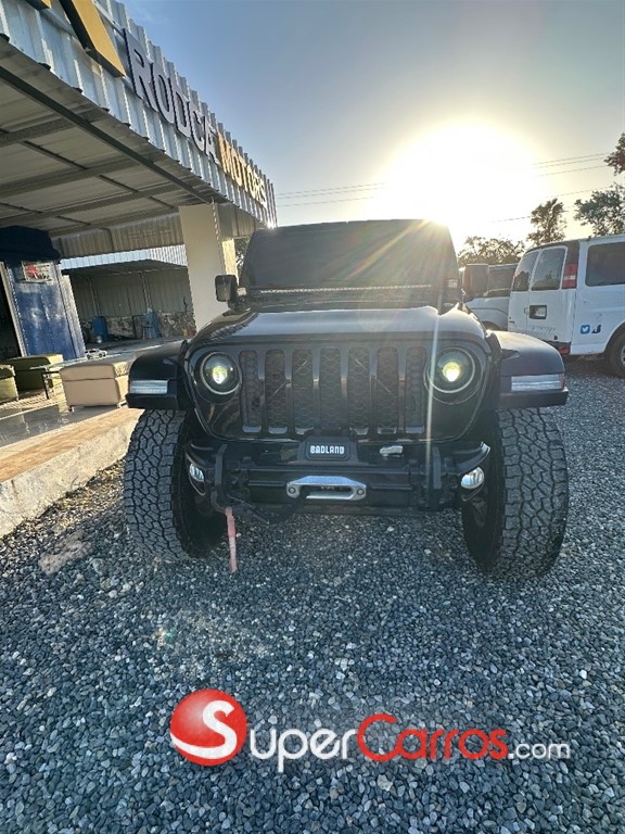 2020 Jeep Gladiator Sport — foto 2 / 8