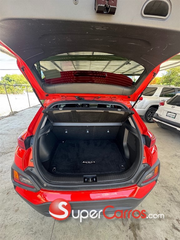 2020 Hyundai KONA SEL — foto 8 / 10