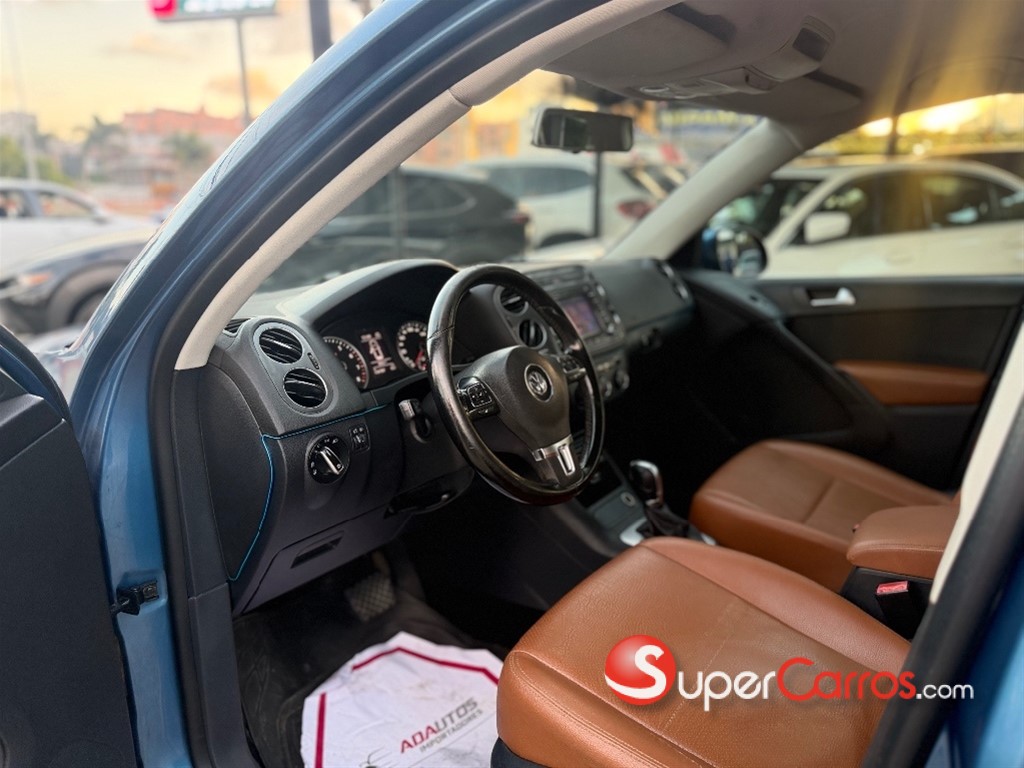2016 Volkswagen Tiguan TSI Bluemotion — foto 10 / 11