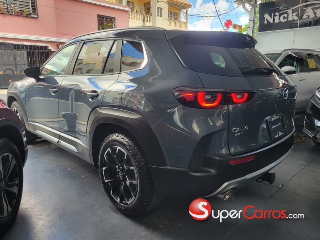 2023 Mazda CX-50 — foto 6 / 8