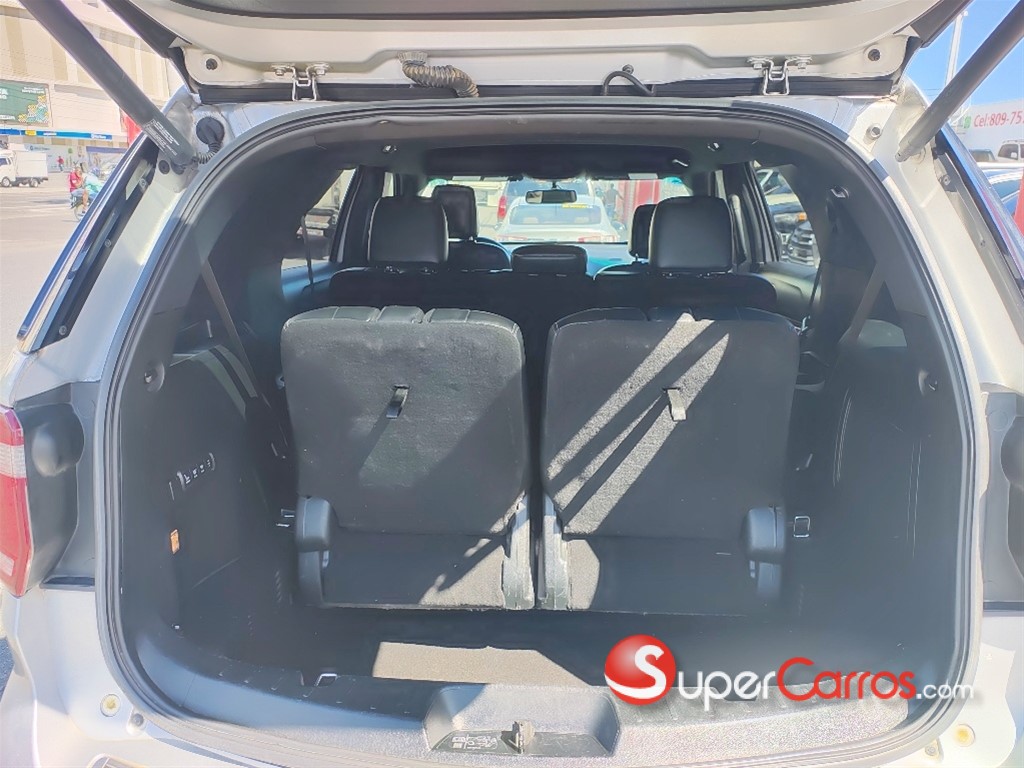 2019 Ford Explorer — foto 2 / 10