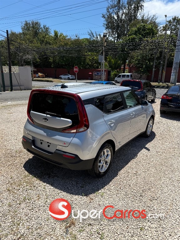 2020 Kia Soul S — foto 3 / 11