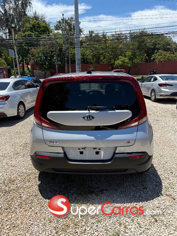 2020 Kia Soul S — foto 4 / 11