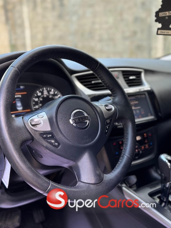 2019 Nissan Sentra SV — foto 7 / 10