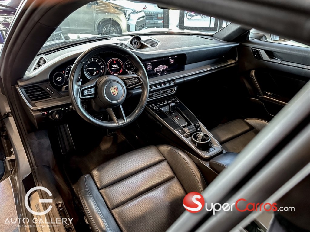 2020 Porsche 911 Carrera 4 S — foto 11 / 12
