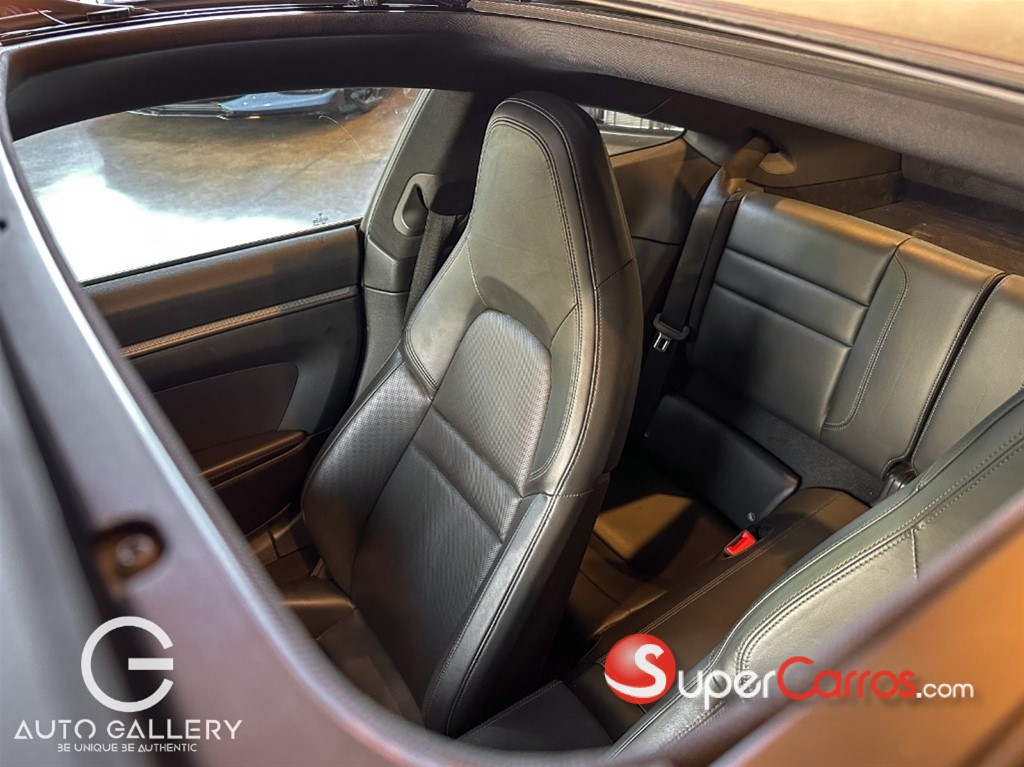 2020 Porsche 911 Carrera 4 S — foto 12 / 12