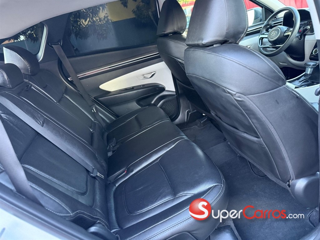 2022 Hyundai Tucson SEL — foto 10 / 12