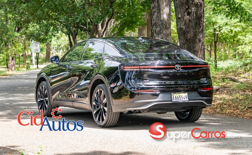 2025 Toyota Crown — foto 4 / 12