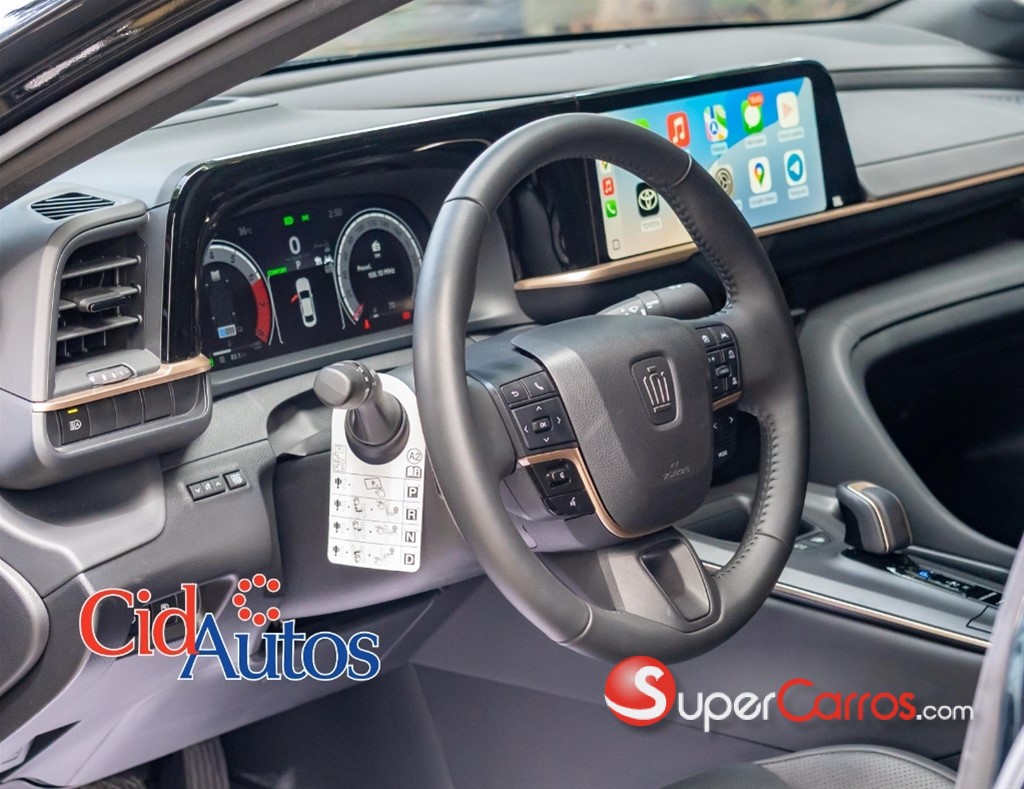 2025 Toyota Crown — foto 10 / 12