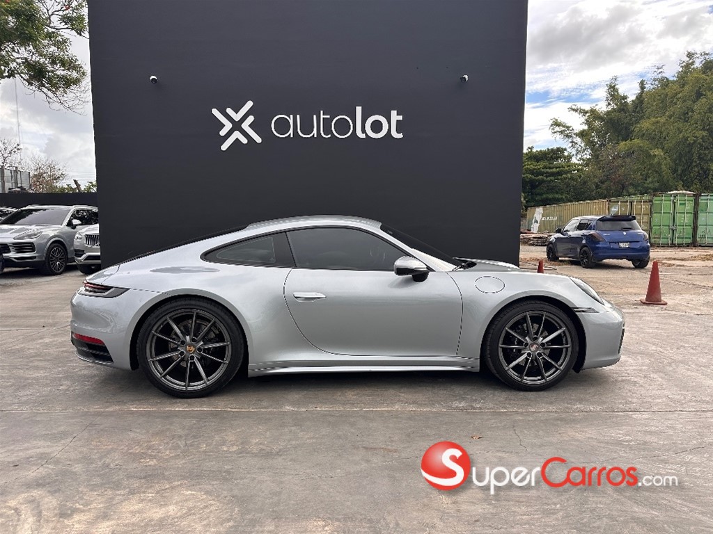 2020 Porsche 911 Carrera — foto 3 / 7