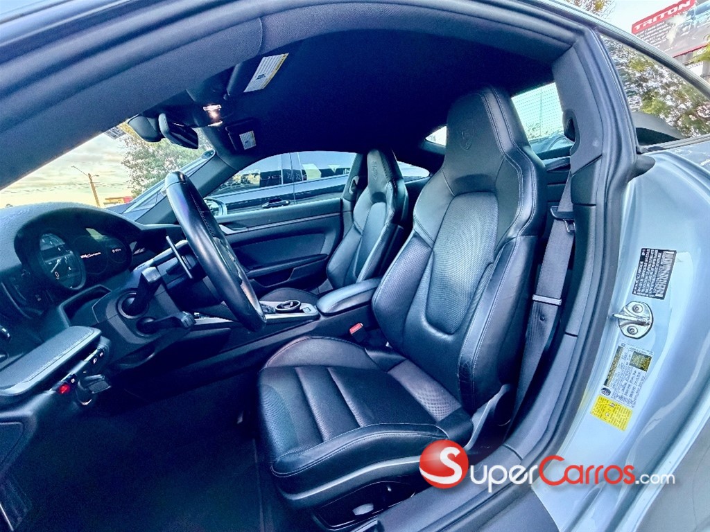 2020 Porsche 911 Carrera — foto 7 / 7