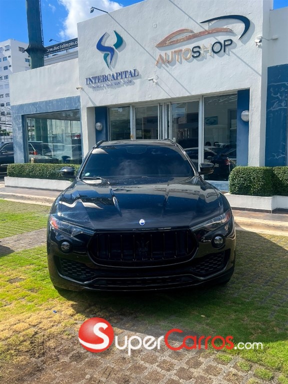 2018 Maserati Levante S — foto 2 / 12