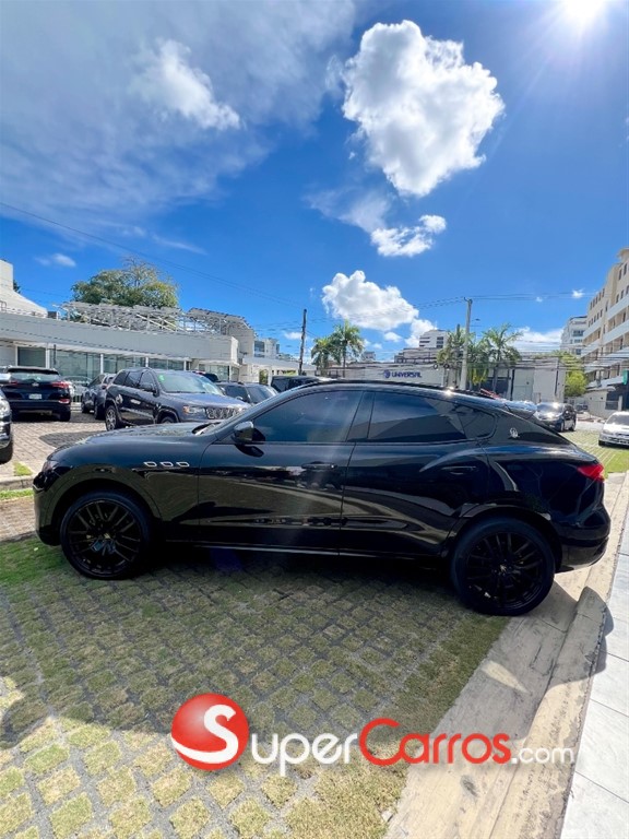 2018 Maserati Levante S — foto 6 / 12