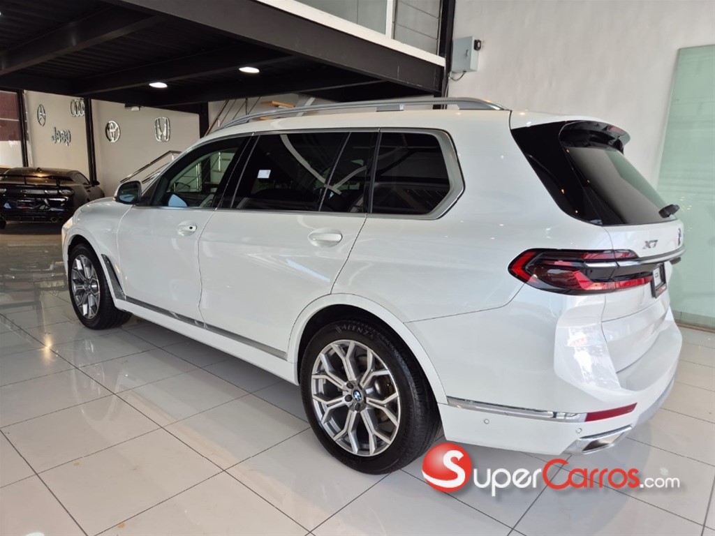 2023 BMW X 7 XDRIVE 40i — foto 2 / 11