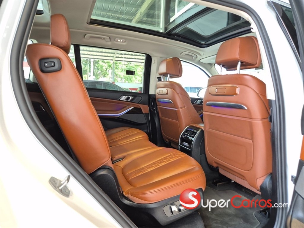2023 BMW X 7 XDRIVE 40i — foto 4 / 11