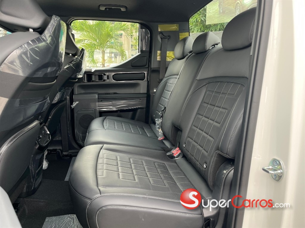 2026 Kia Tasman Xline — foto 6 / 11