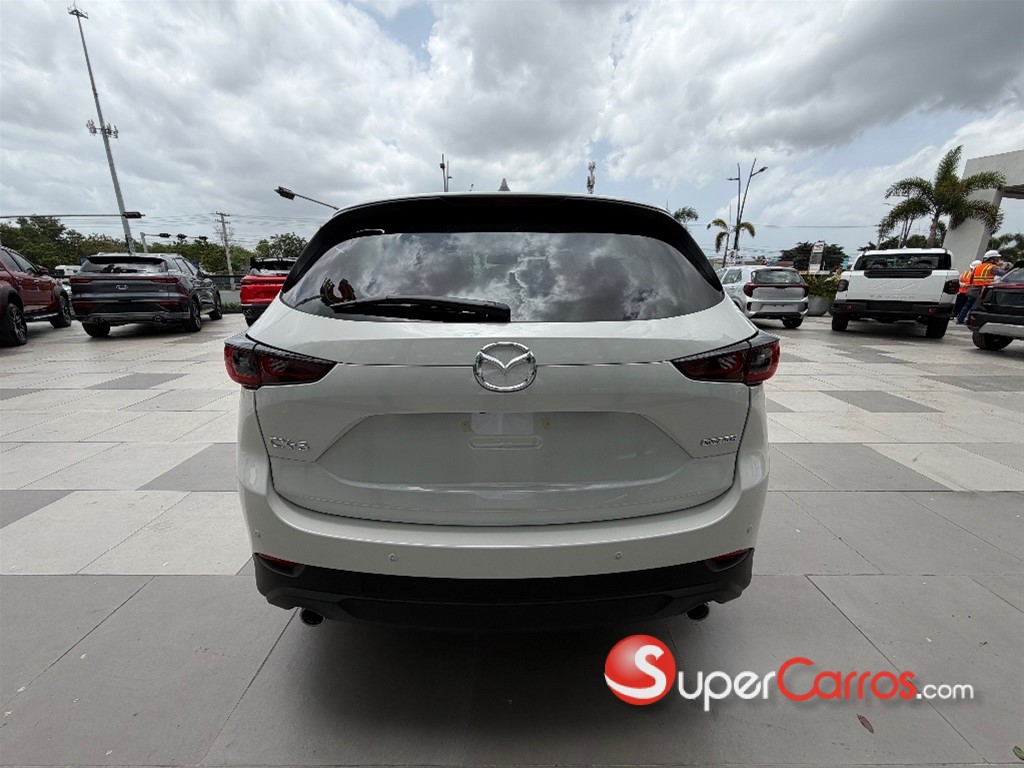 2027 Mazda CX-5 CE — foto 5 / 12