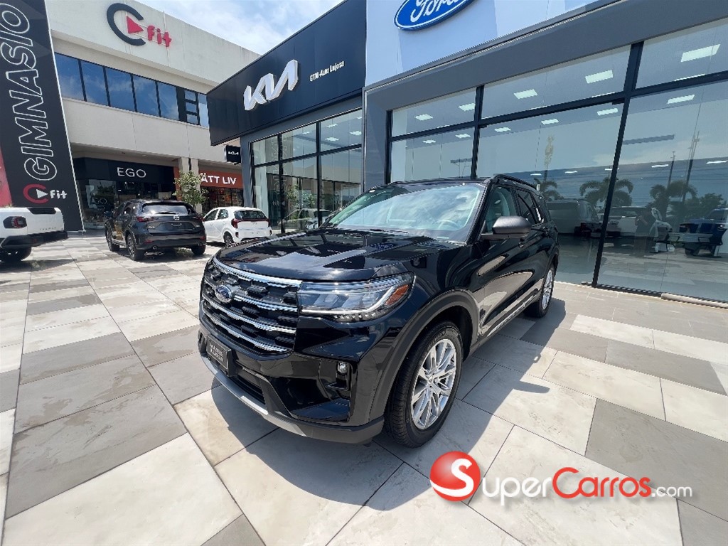 2026 Ford Explorer Active