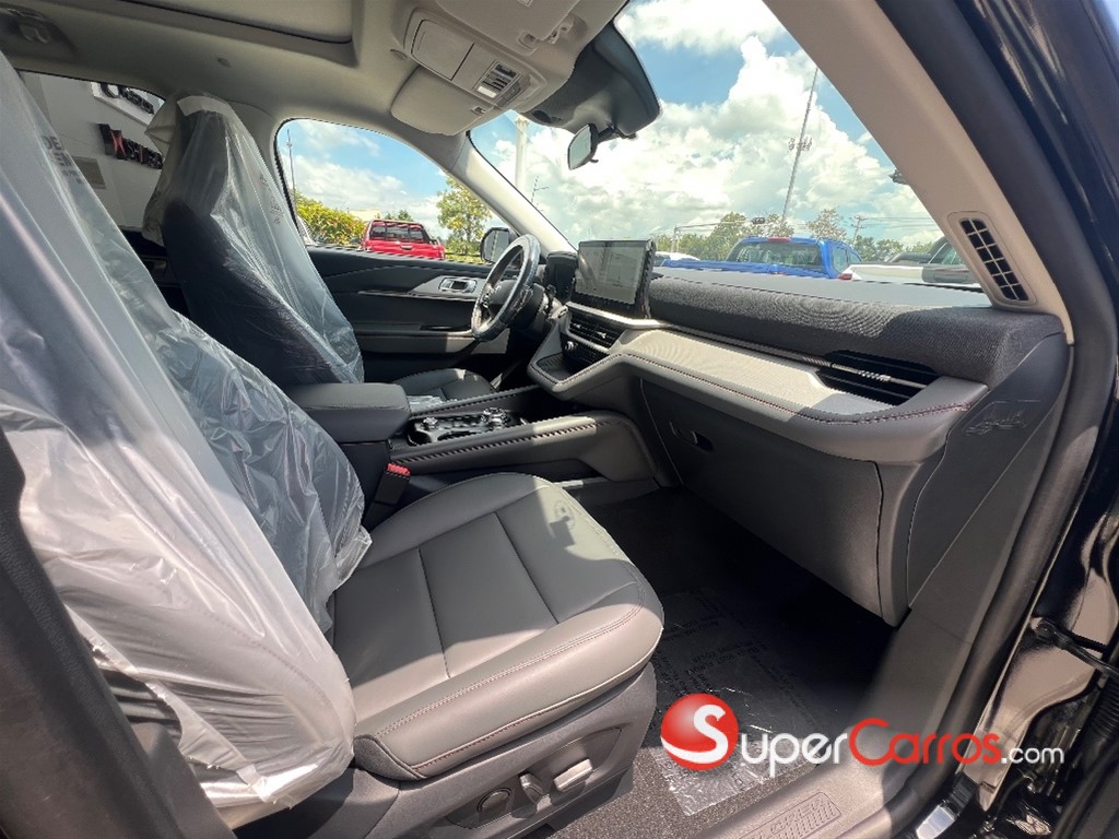 2026 Ford Explorer Active — foto 7 / 12