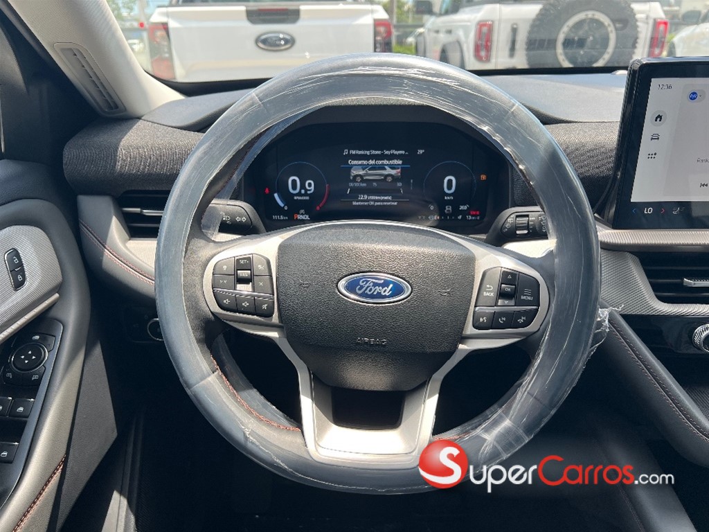 2026 Ford Explorer Active — foto 10 / 12